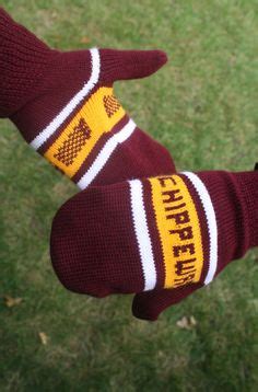 Chippewas Knit Maroon And Gold Mittens Central Michigan University ...