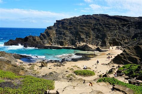 Secret Halona Beach Cove (Eternity Beach) near Blowhole