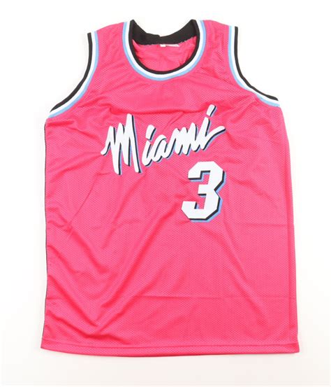 Dwyane Wade Jersey | Pristine Auction