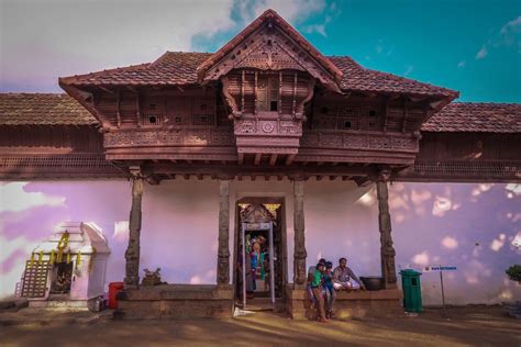 Padmanabhapuram Palace: The Wooden Marvel of Travancore Kingdom - Life and Its Experiments in ...