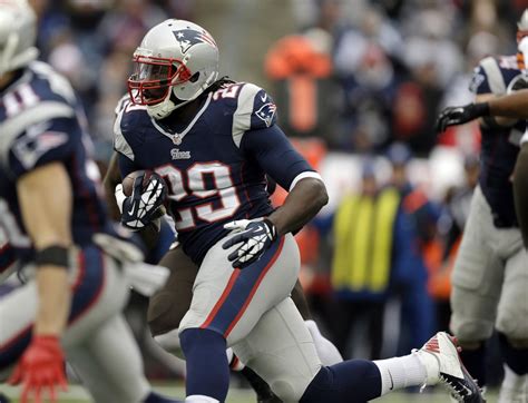 A change in style has LeGarrette Blount off and running for the New England Patriots - masslive.com