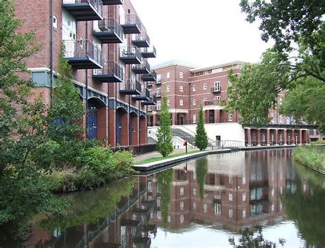 Water's Edge, Dickens Heath near... © Roger Kidd :: Geograph Britain and Ireland