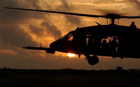 26 Sikorsky HH-60 Pave Hawk HD Wallpapers | Background Images ...