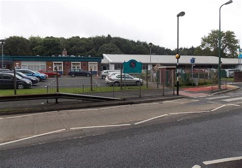 Golden Grove Primary School, Pembroke © Jaggery :: Geograph Britain and Ireland