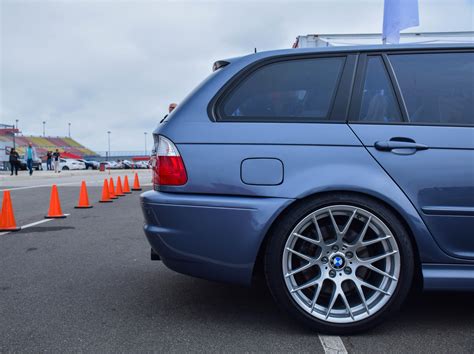 i really wish they made this and a sedan version, e46 m3 wagon [oC] [5268x3989] : r/BMW