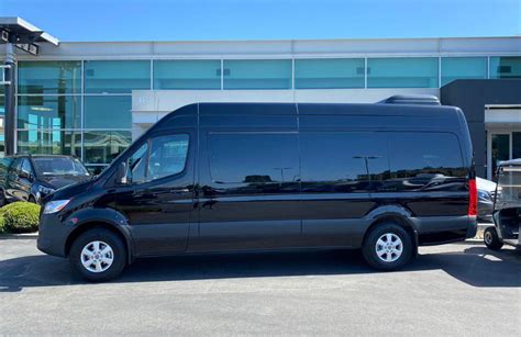 15 PAX Mercedes Sprinter - Los Angeles Van Rental