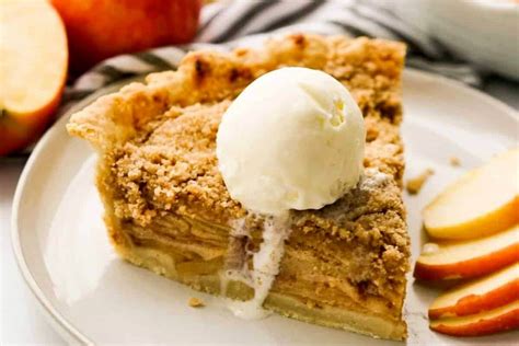 Pioneer Woman Apple Crumb Pie