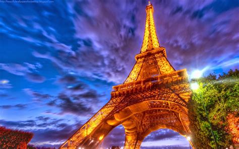 Eiffel Tower Wallpaper - Wallpaper HD