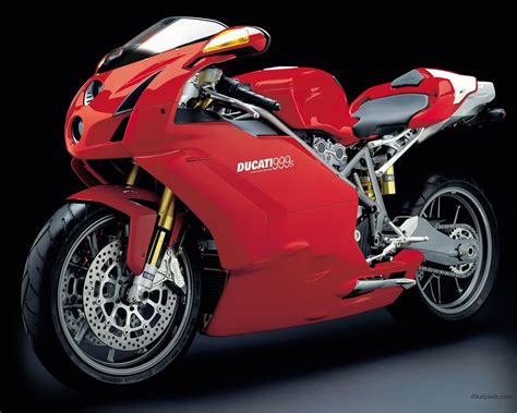 DUCATI 999 - Review and photos