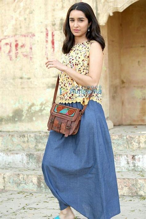 Pin by Riyu🖤 on Mý | Bollywood outfits, Desi fashion casual, Girl ...