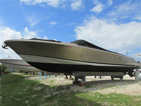 Chris Craft 32 Launch 2013 for sale for $125,000 - Boats-from-USA.com