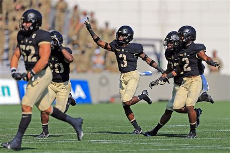 College football: Preview, how to watch Army vs. Mercer - Against All ...