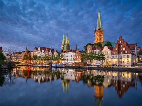 Wall Art | Old town of Lübeck at night