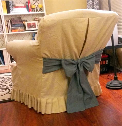 Aux Belles Choses: DIY Chair Covers & Decor