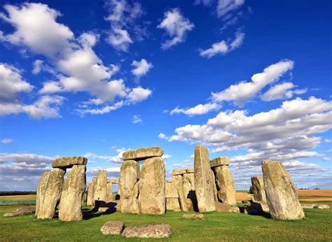 Visit Stonehenge The complete guide to Stonehenge: Stonehenge Tours ...