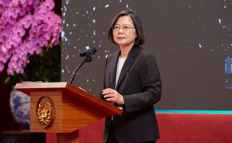 'War is not an option', Taiwan president says amid China tensions