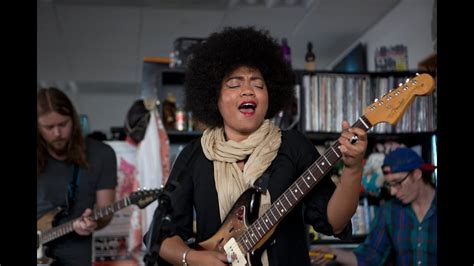 Seratones: NPR Music Tiny Desk Concert - YouTube