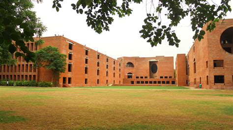 Demolition of Louis Kahn’s Indian Institute of Management Ahmedabad canceled after worldwide outcry