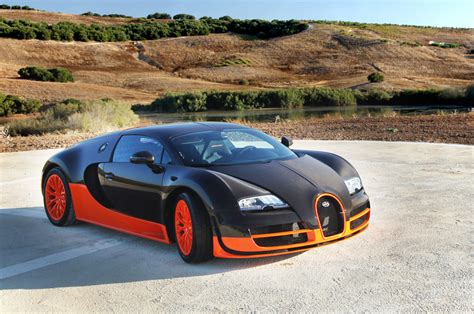 Video: First Bugatti Veyron Super Sport Delivered To U.S.