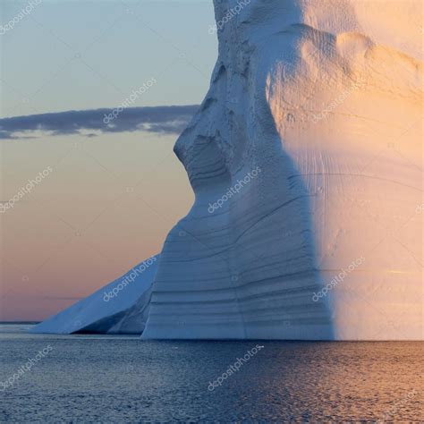 Huge icebergs of Polar regions. Stock Photo by ©Denis Burdin 120352442