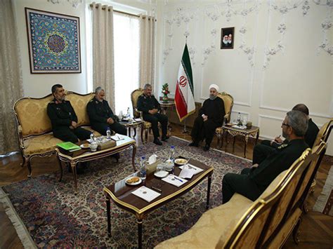 Iran President Meets Top IRGC Commanders