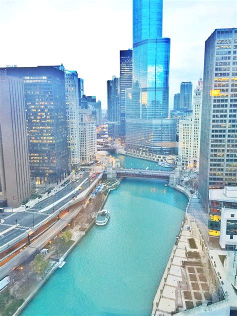 Staycation at the W Hotel Lakeshore in Chicago - Kelly in the City