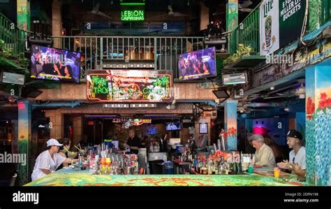 Mango's Tropical Cafe in Ocean Drive, Miami, USA Stock Photo - Alamy