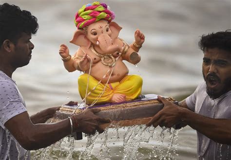 Hyderabad police issues guidelines for Ganesh visarjan day