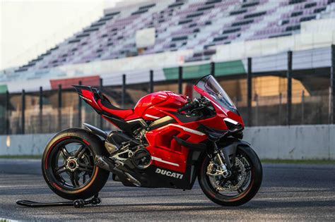 2020 Ducati Superleggera V4 Wallpaper,HD Bikes Wallpapers,4k Wallpapers ...