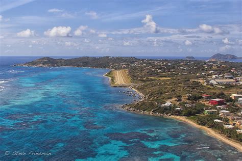 Virgin Gorda Airport | Lining up for a landing on runway 21 | S F photographs | Flickr