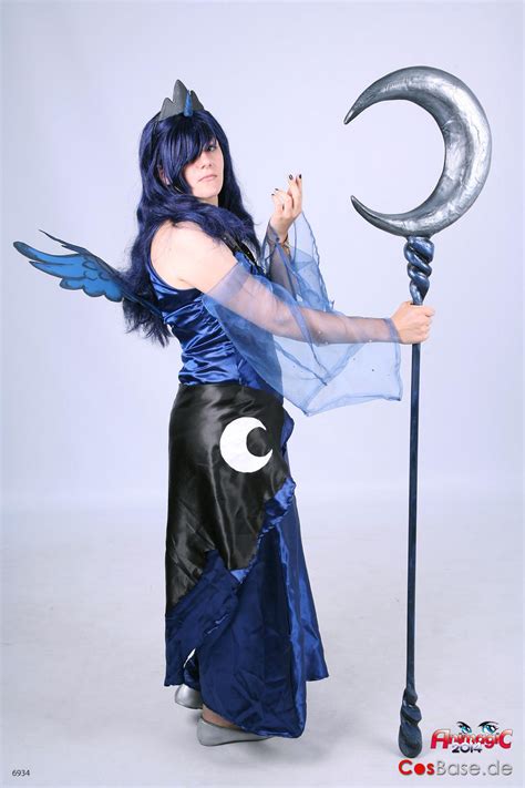 Princess Luna Cosplay by Nightrosi on DeviantArt