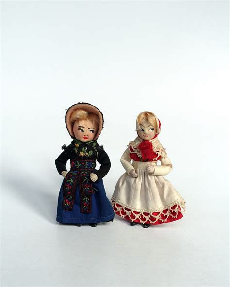 Denmark Dolls Amager & Hedebo - National Costume Doll Collection