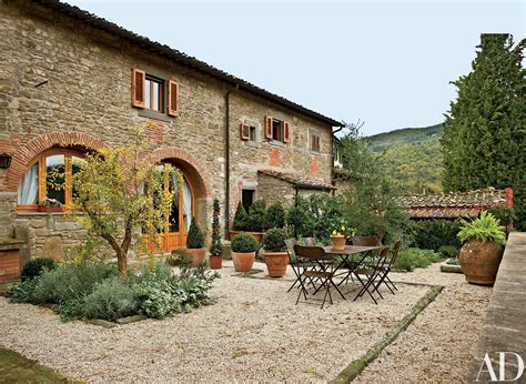 A Property in Tuscany Is Restored to Reflect Its Historical Significance Photos | Architectural ...