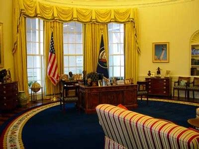 Clinton Presidential Library and Museum | Virtual Tours | Grand Valley ...