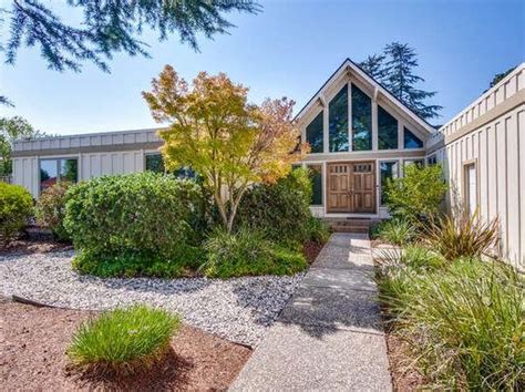 Saratoga Real Estate - Saratoga CA Homes For Sale | Zillow