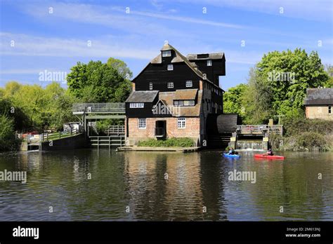 Spring view over Houghton Mill on the river Great Ouse, Houghton ...