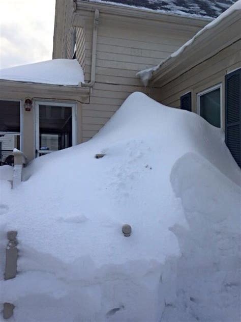 It's Snowing Historic Levels, But Those Tough Bostonian Bastards Are