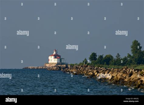 Ashtabula Lighthouse and Breakwater on Lake Erie Ashtabula Ohio Stock ...