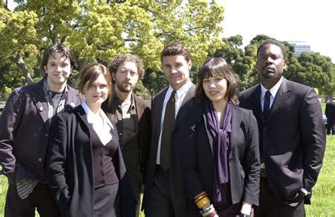 Season 1 | Bones Wiki | Fandom powered by Wikia