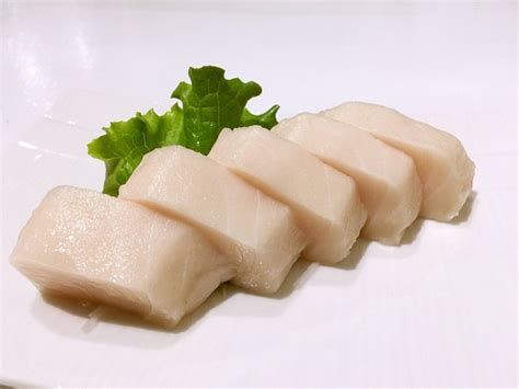 White Tuna Sashimi 5pcs – 1000 sushi islands