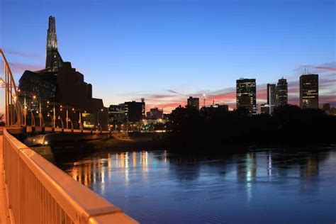 Winnipeg skyline Stock Photos, Royalty Free Winnipeg skyline Images ...