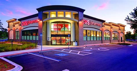 CVS Health store customers down as competition heats up, discounts drop