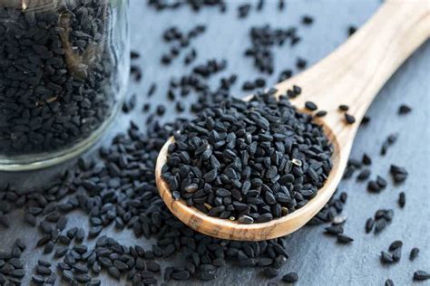 Nigella Seeds Substitutes - Found Out About All The Nigella Seed ...