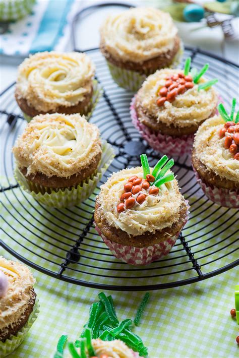 Easter Carrot Cupcakes with Maple Cream Cheese Frosting