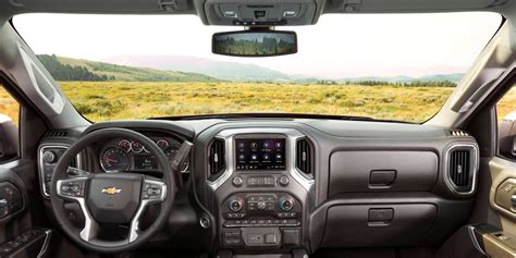 Gallery: 2019 Chevrolet Silverado interior