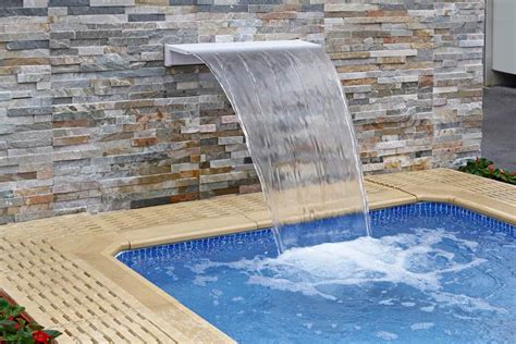 Create a Unique and Stylish Spool Pool for Your Backyard - Love Home ...