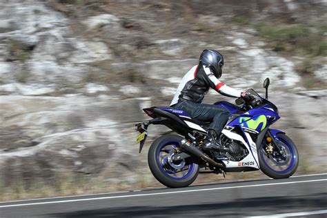 Yamaha R3 review - Road Rider Magazine