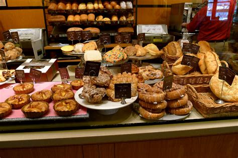 panera bread sweet goods display - Google Search | Orlando, Restaurantes, Melhores restaurantes