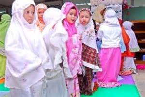 Anak-Anak Perlu Dibiasakan Shalat Subuh Berjamaah | Republika Online