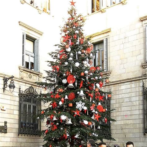 Celebrating Christmas in Barcelona, Spain Like a Local - The Expat ...